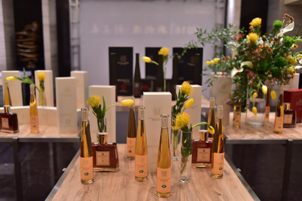 “珍惜冰酒只為她”張裕黃金冰谷品酒會(huì )